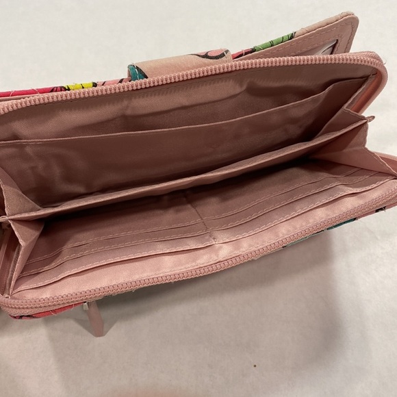 Vera Bradley tropical Paradise floral wallet - Picture 4 of 8